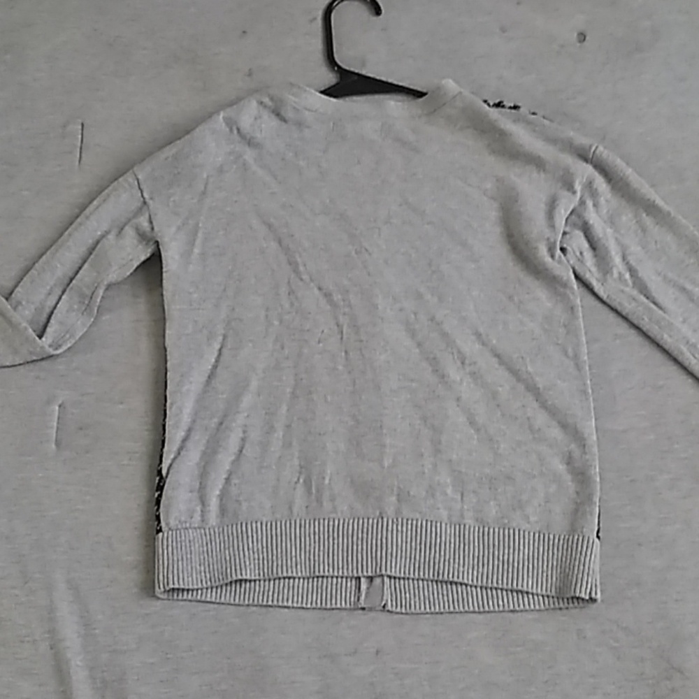 Sweater - Picture 2 of 4